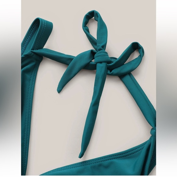 BloomChic Plus Size 2XL Solid Ruffle Hem Empire Waist Halter Neck Swim Dress - Picture 8 of 10